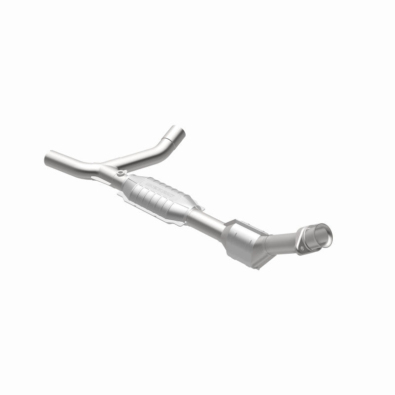 MagnaFlow Direct Fit Catalytic Converter 01-03 Ford E150 4.2L Passenger Side