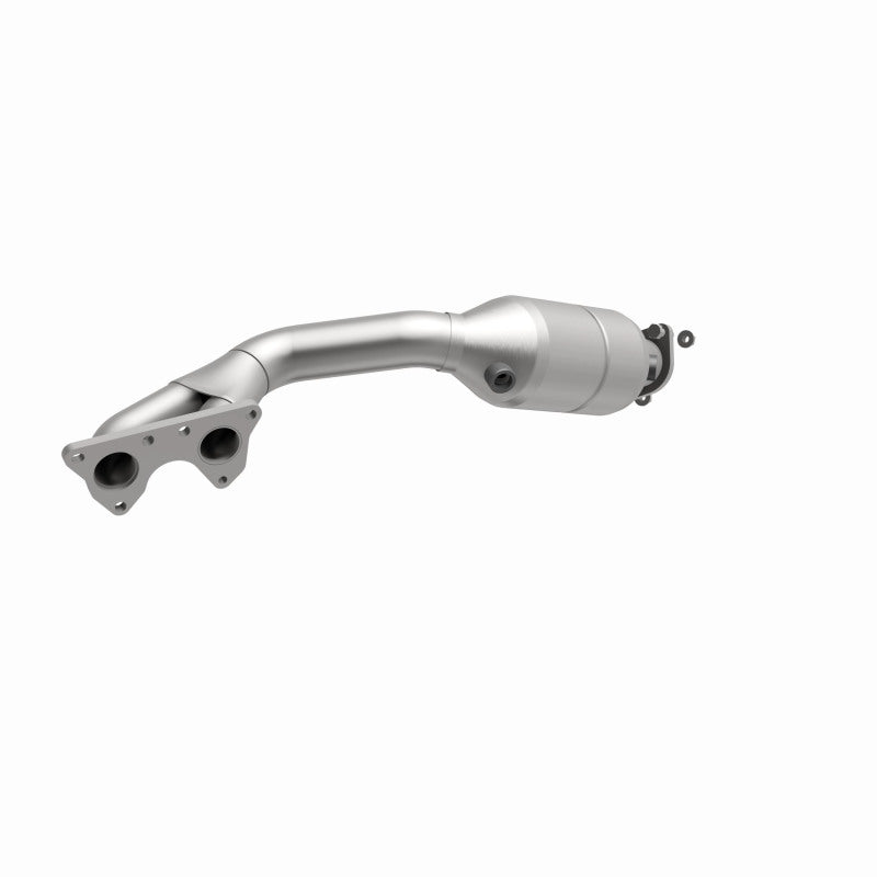 MagnaFlow Direct Fit Catalytic Converter 07-10 Audi S6 5.2L Passenger Rear Manifold