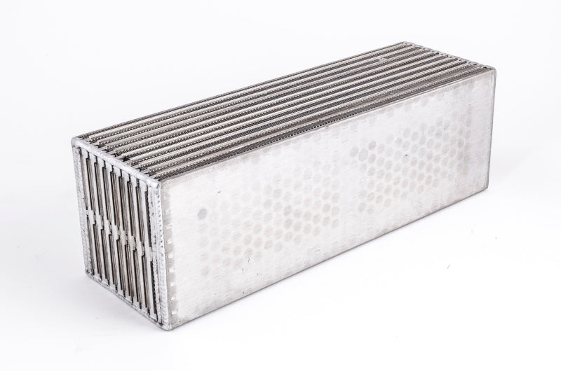 Garrett H2O/aire CAC (3,80 pulgadas x 3,80 pulgadas x 11,70 pulgadas) - 750 HP