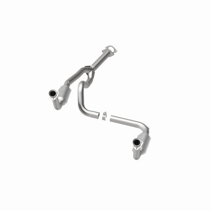 MagnaFlow Direct Fit Catalytic Converter 00 Chevy Express 1500 5.7L