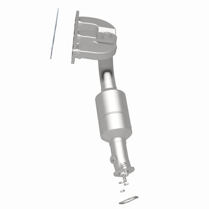 MagnaFlow Direct Fit Catalytic Converter BMW 5 04-05 Rear Mani
