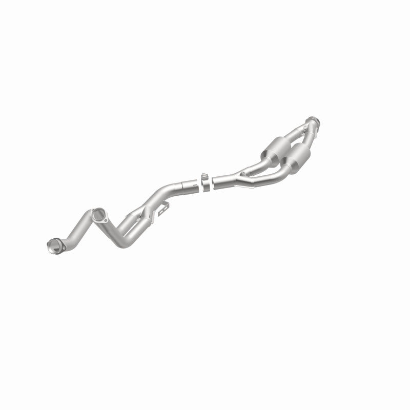 MagnaFlow Direct Fit Catalytic Converter 94-97 Mercedes C280 2.8L