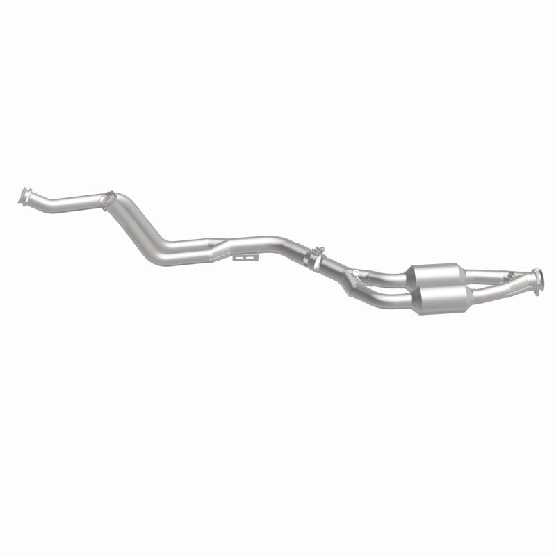 MagnaFlow Direct Fit Catalytic Converter 94-97 Mercedes C280 2.8L