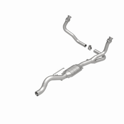 MagnaFlow Direct Fit Catalytic Converter 00-03 Dakota 4.7L 4WD OEM