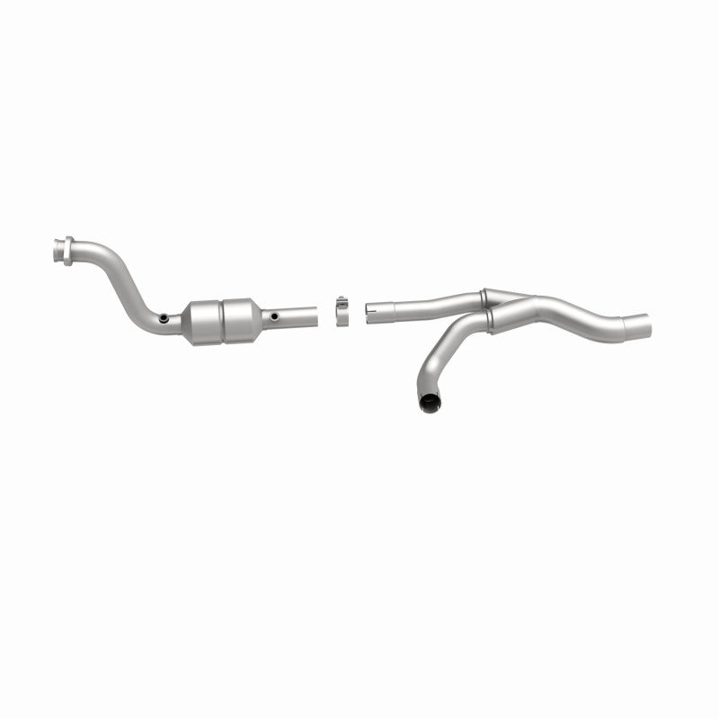MagnaFlow Direct Fit Catalytic Converter 04-06 Dodge Durango 5.7L Passenger Side
