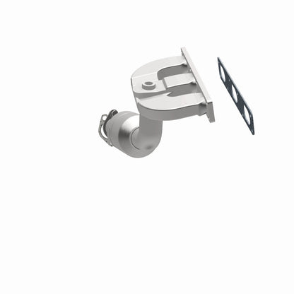 MagnaFlow Direct Fit Catalytic Converter BMW 5 04-05 Rear Mani