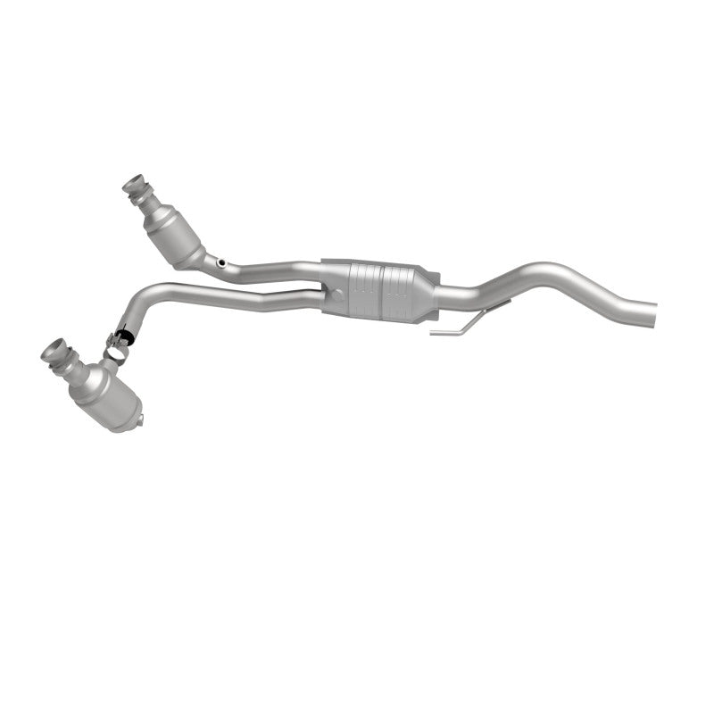 MagnaFlow Direct Fit Catalytic Converter 00-03 Dakota 4.7L