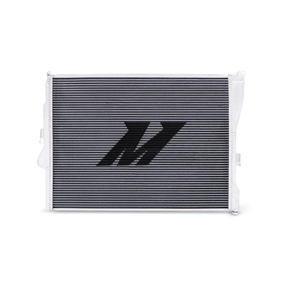 Mishimoto 99-06 BMW 323i/323i/328i/330i Performance Radiador de alumínio