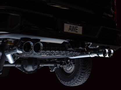 AWE Tuning 22-23 GMC Sierra 1500 AT4X 6.2L 0FG Catback Split Dual (Pára-choque plano) - Pontas cromadas prateadas