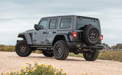 MagnaFlow 21-22 Jeep Wrangler V8 6.4L Street Series Cat-Back Escape con puntas negras