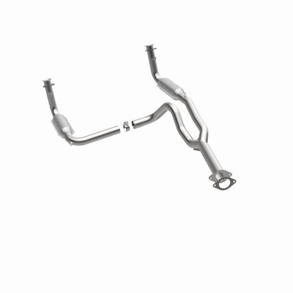 MagnaFlow Direct Fit Catalytic Converter 00 Chevy Express 1500 5.7L