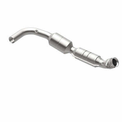 MagnaFlow Direct Fit Catalytic Converter 05-07 Ford E150 4.6L Driver Side