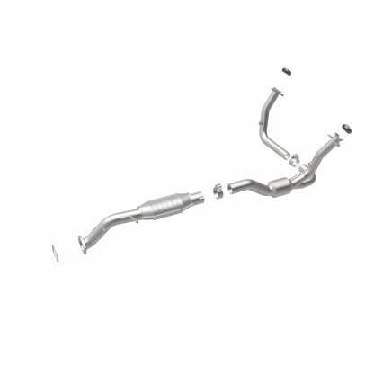 MagnaFlow Direct Fit Catalytic Converter 00-04 Blazer OEM