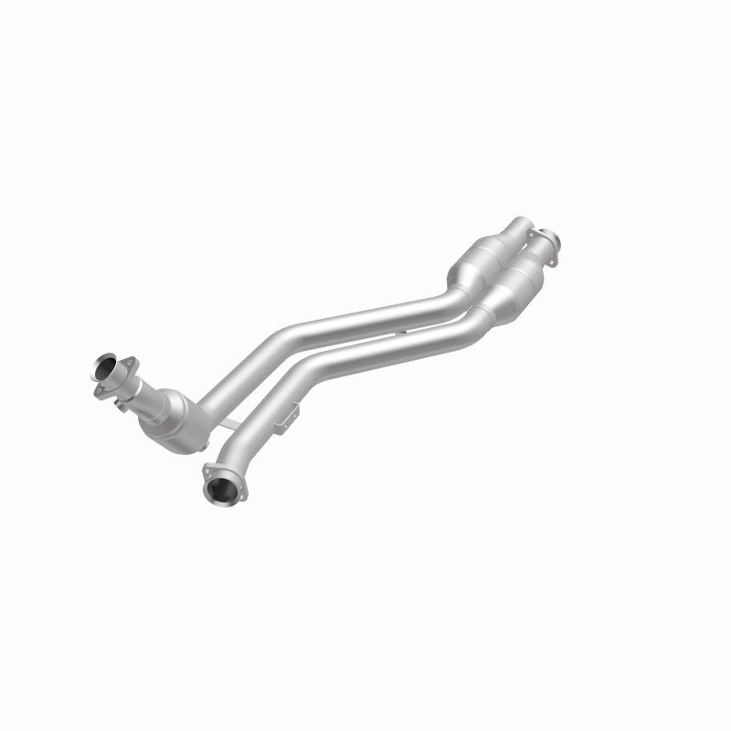 MagnaFlow Direct Fit Catalytic Converter 02-03 Mercedes CLK430 4.3L Passenger Side