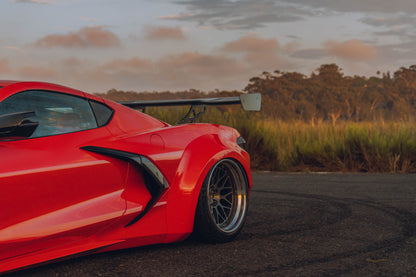 STREETHUNTER DESIGNS - C8 Wide Body Kit
