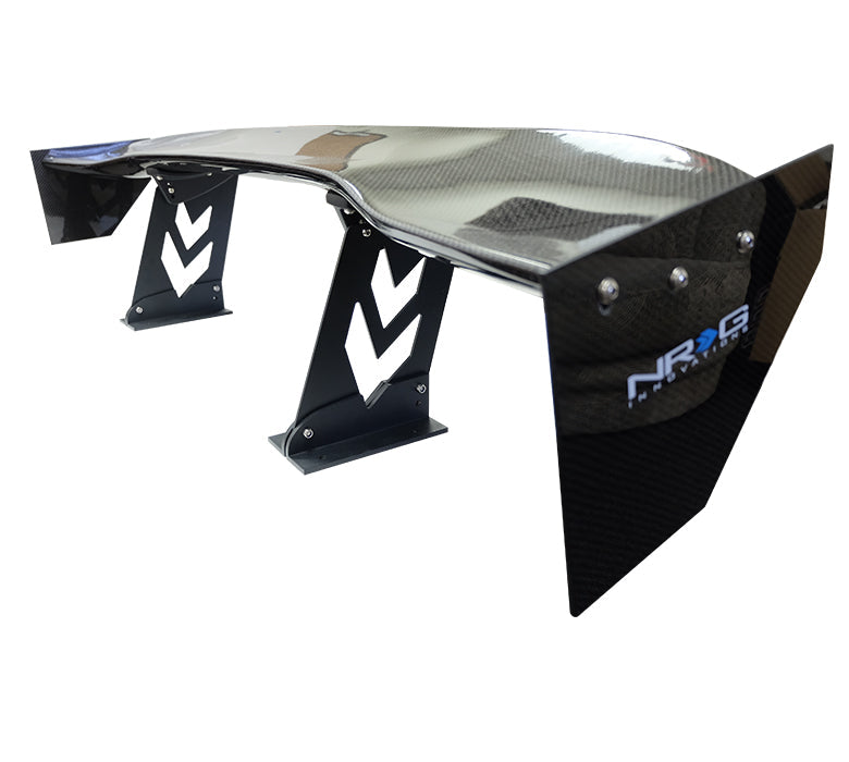 NRG - CARBON FIBER SPOILER - UNIVERSAL (59") W / NRG ARROW CUT OUT STANDS AND NRG LOGO LARGE END PLATES