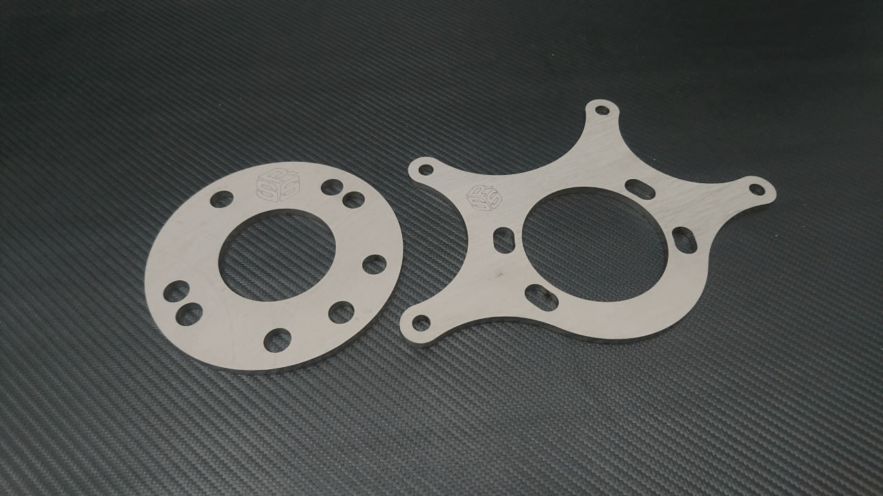 SRS-Concept - KIT ADAPTADOR DE PINZAS DOBLES PARA NISSAN (4305)