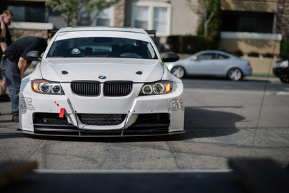 HARD Motorsport - BMW E9X Leichtbau - Divisor dianteiro largo (E9XSPLITTERWIDE)