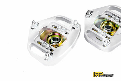 IRP - Placas de caster de cambagem ajustáveis ​​(para coilovers) BMW E46 (IRPACCP-46C) 