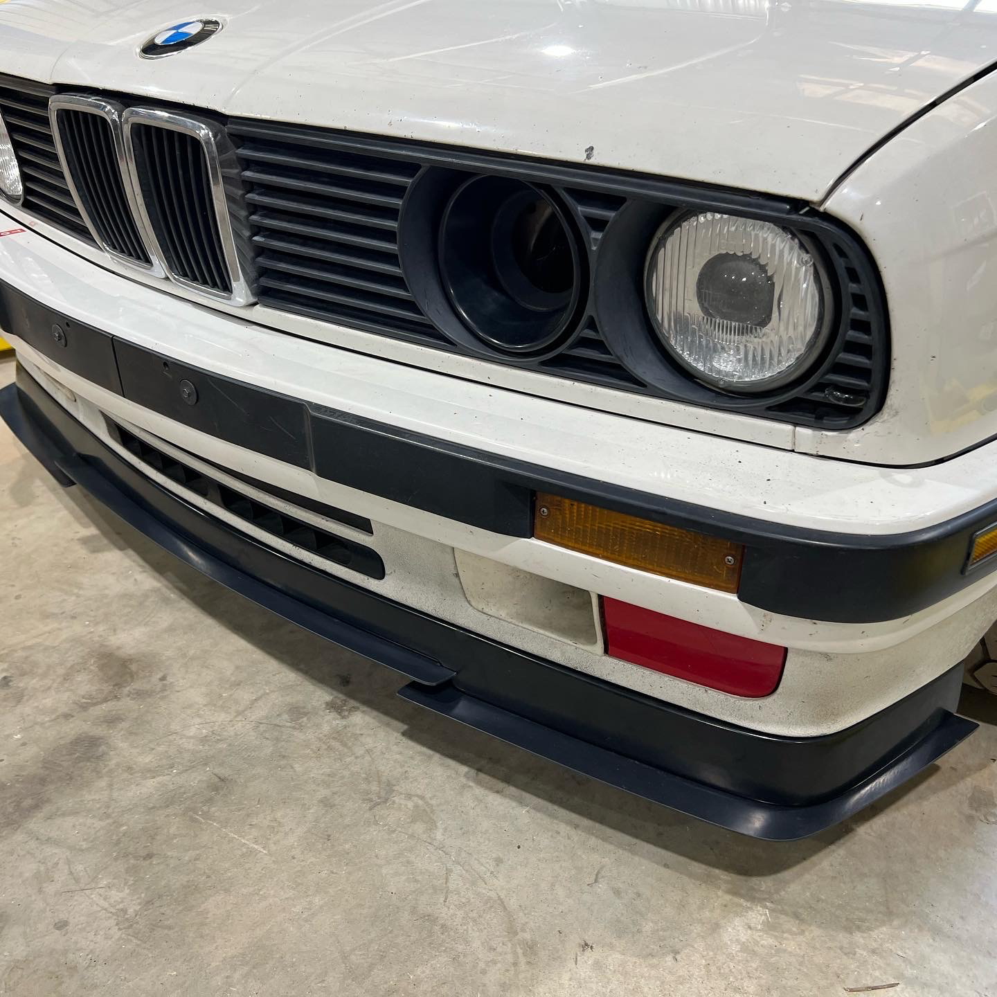 Race German -  E30 Is Lip Splitter (Katana)
