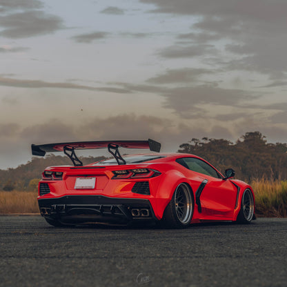 STREETHUNTER DESIGNS - C8 Wide Body Kit