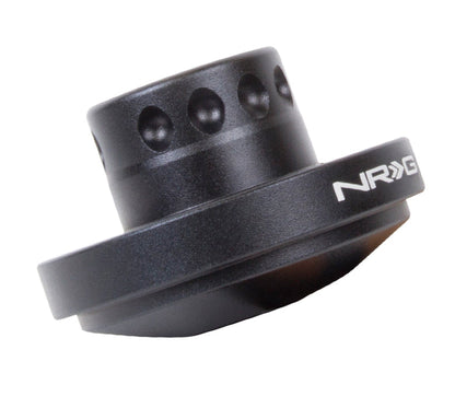 NRG - SHORT SPLINE ADAPTER SECURES W/ OEM LOCK NUT FITS QUICK LOCK