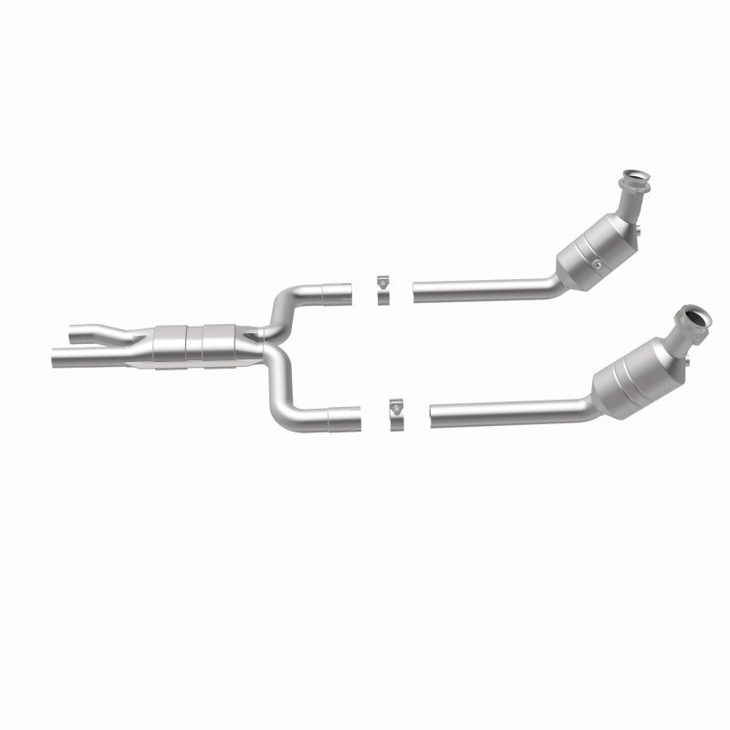 MagnaFlow Direct Fit Catalytic Converter 2003 THUNDERBIRD 3.9L Underbody