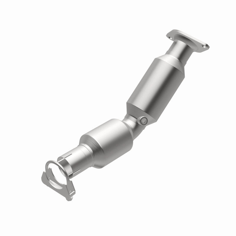 MagnaFlow Direct Fit Catalytic Converter 2010-2015 Prius L4 1.8 OEM Underbody