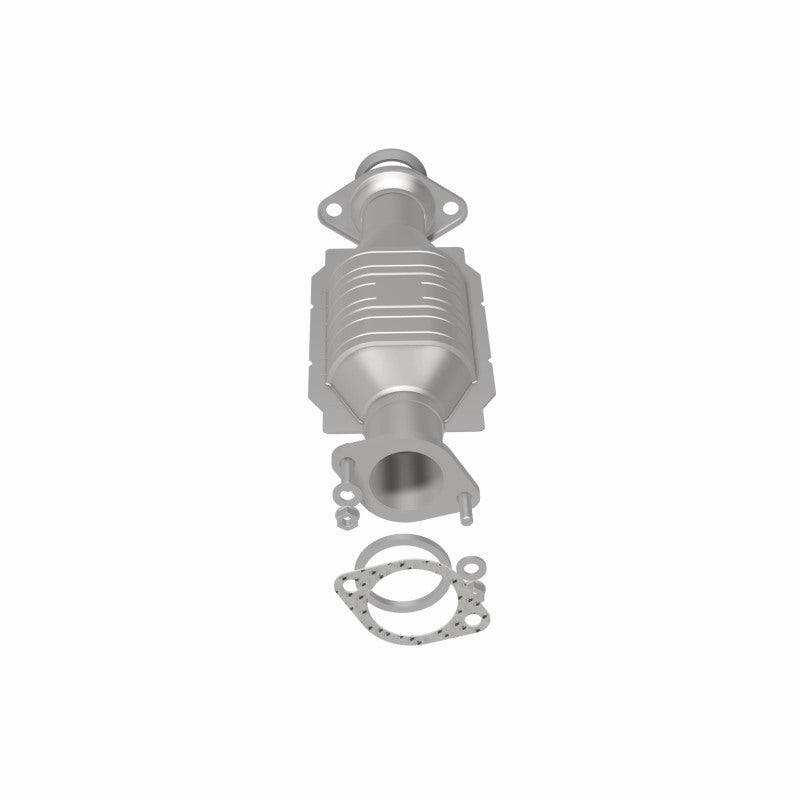 MagnaFlow Direct Fit Catalytic Converter 2003-2006 MONTERO 3.8 L Underbody