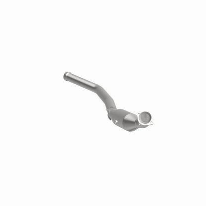 MagnaFlow Direct Fit Catalytic Converter 2007-2012 GL450 4.6 L Underbody