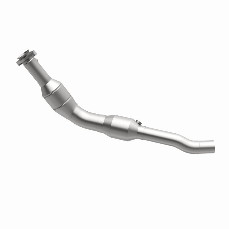 MagnaFlow Direct Fit Catalytic Converter 05-08 LR3/RR Sport Driver Side