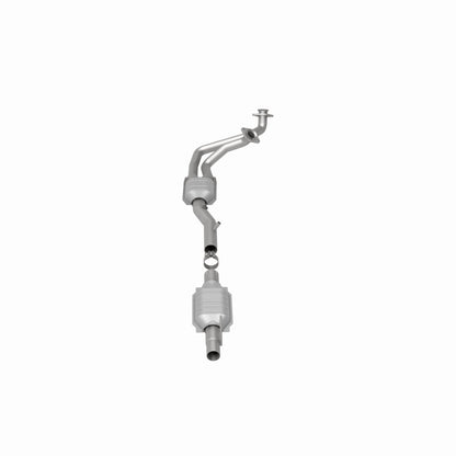 MagnaFlow Direct Fit Catalytic Converter 96 Ford F-150 4.9L I-6