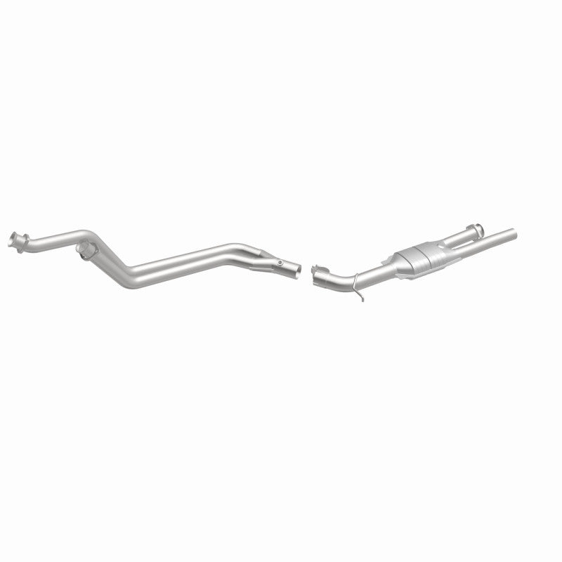 MagnaFlow Direct Fit Catalytic Converter 90-93 Mercedes 190E 2.6L