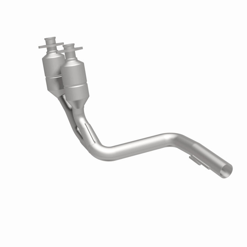 MagnaFlow Direct Fit Catalytic Converter 99-00 Grand Cherokee 4.0L