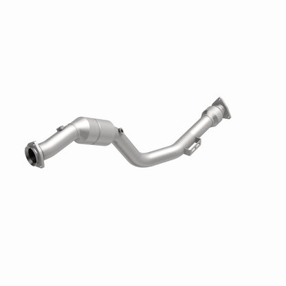 MagnaFlow Direct Fit Catalytic Converter 04-06 VW Phaeton 4.2L Passenger Side Front