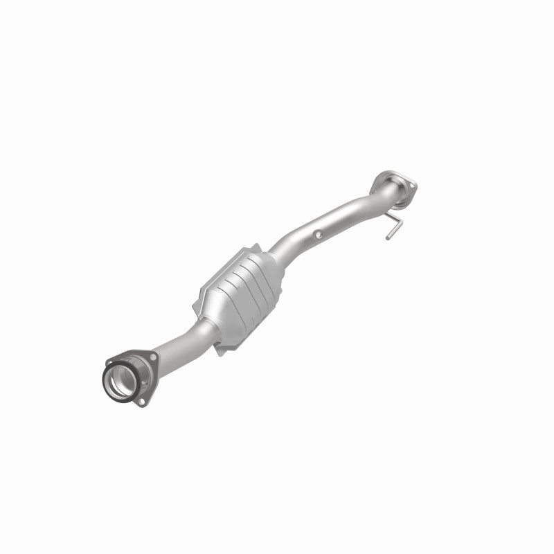 MagnaFlow Direct Fit Catalytic Converter 02-05 Trailblazer 4.2L OEM