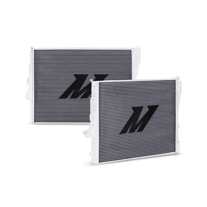 Mishimoto 99-06 BMW 323i/323i/328i/330i Performance Radiador de alumínio