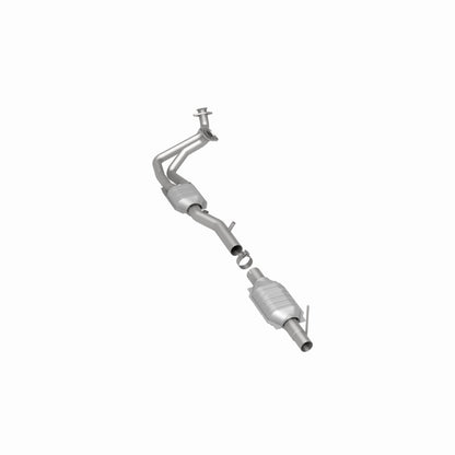 MagnaFlow Direct Fit Catalytic Converter 96 Ford F-150 4.9L I-6