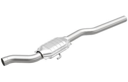 MagnaFlow Direct Fit Catalytic Converter 88-91 Dodge D150 3.9L/5.2L/5.9L