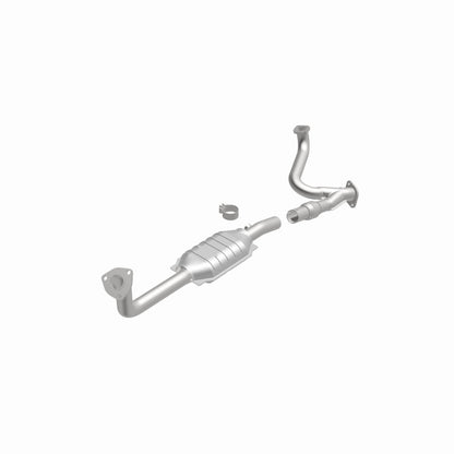 MagnaFlow Direct Fit Catalytic Converter 98-02 3.5L Isuzu Trooper DS