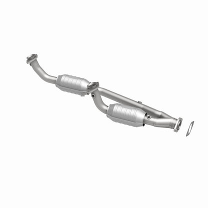 MagnaFlow Direct Fit Catalytic Converter Windstar 95-96