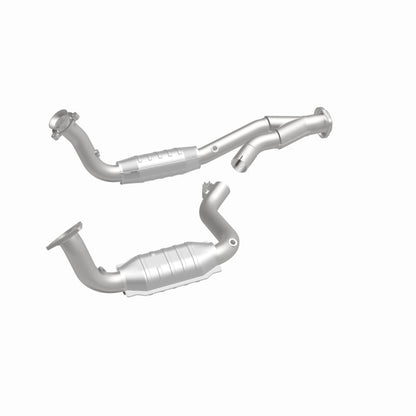 MagnaFlow Direct Fit Catalytic Converter 03-06 Chevy SSR 5.3/6.0 OEM