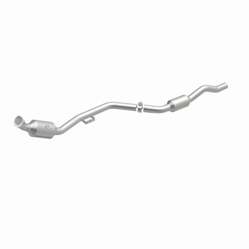 MagnaFlow Direct Fit Catalytic Converter OEM 2007 Mercedes-Benz E350 Underbody - 69.125in Length