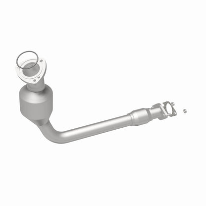MagnaFlow Direct Fit Catalytic Converter 09-11 Chevy Malibu 3.6L
