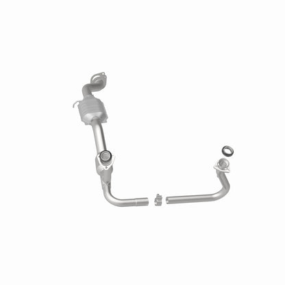 MagnaFlow Direct Fit Catalytic Converter 01-05 Chevy Blazer 4.3L 4WD