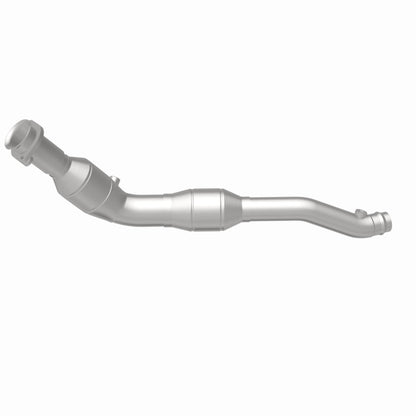 MagnaFlow Direct Fit Catalytic Converter 2014-2016 Land Rover LR4 V6 3 OEM Underbody