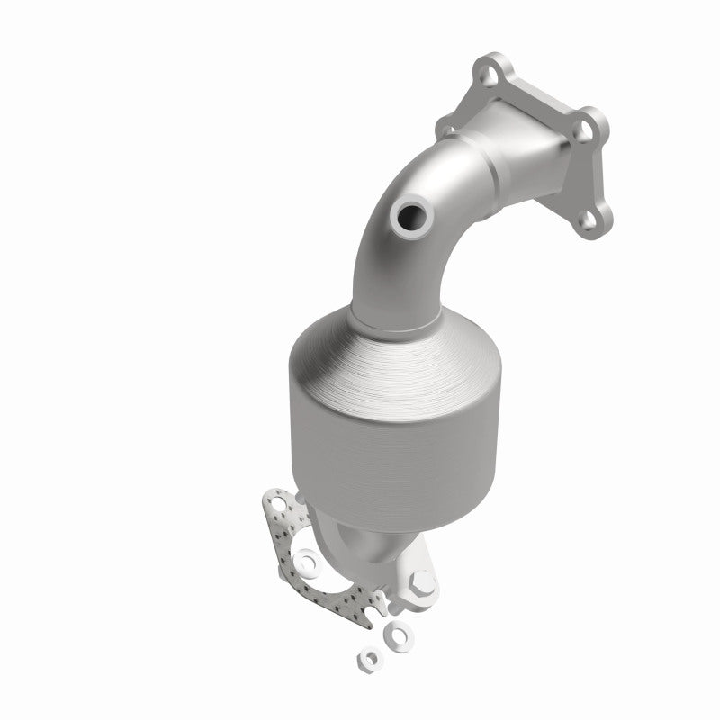 MagnaFlow Direct Fit Catalytic Converter 2012-2014 Equinox 3 3.6 L Underbody
