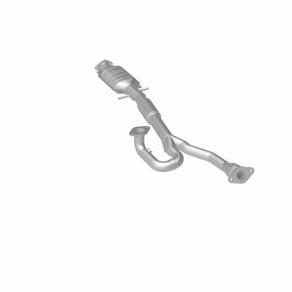 MagnaFlow Direct Fit Catalytic Converter 10-14 LaCrosse 3.0/3.6L