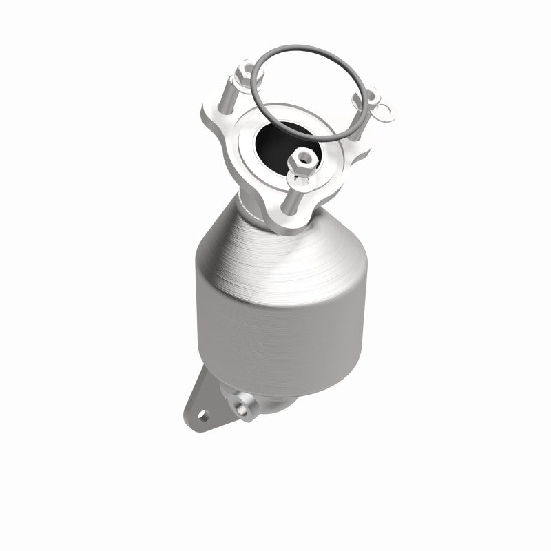 MagnaFlow Direct Fit Catalytic Converter 2010-2011 LaCrosse 3.6 L Underbody