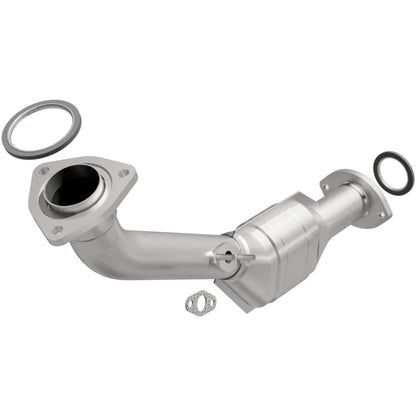 MagnaFlow Direct Fit Catalytic Converter 02-04 Tacoma 2.4L Front
